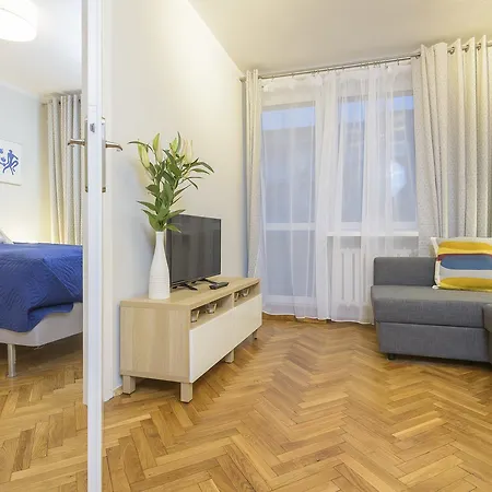 Heavenly In The Old Town Apartment